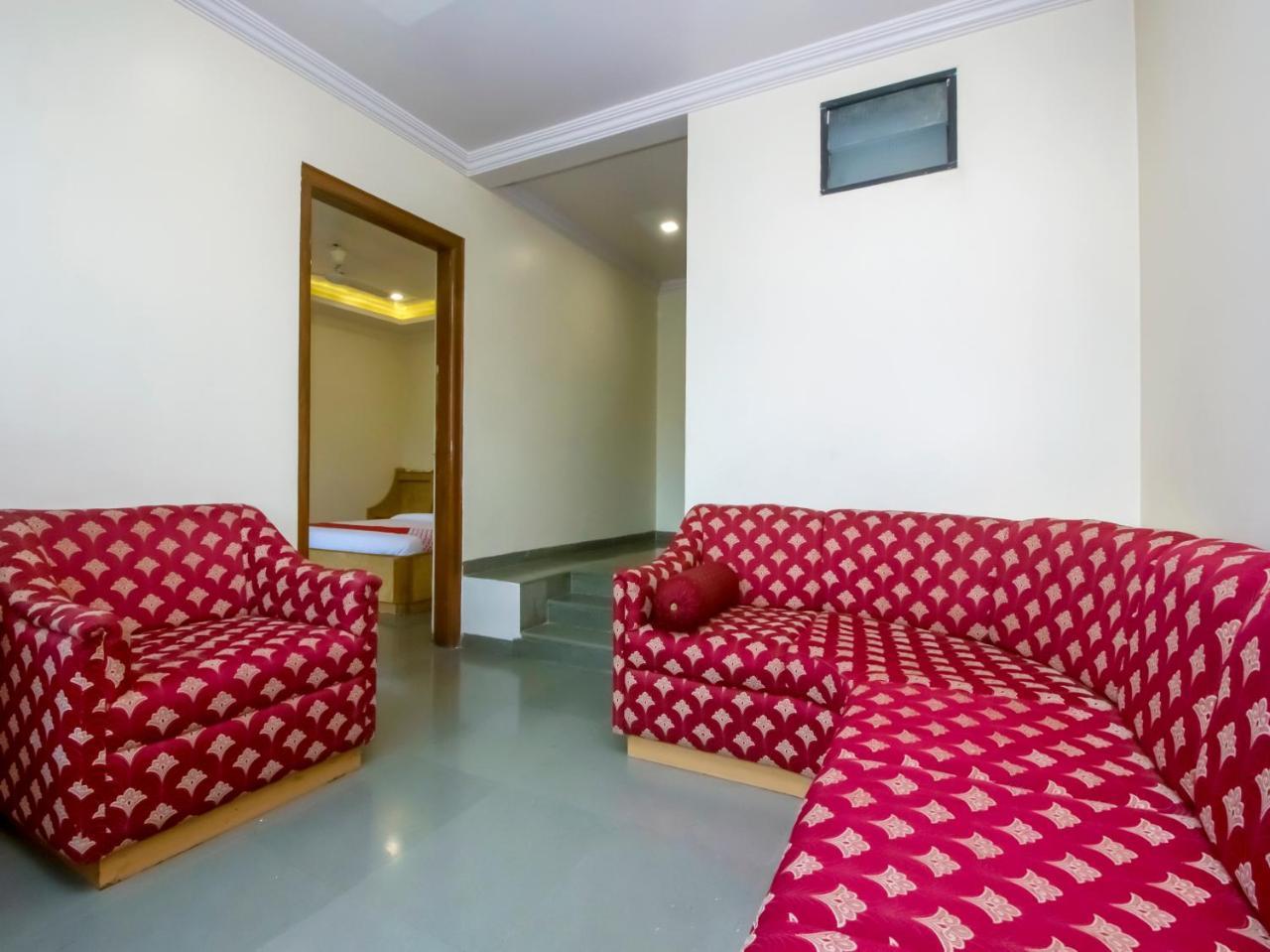 Hotel New Uttam Hira Palace Nashik Exteriör bild